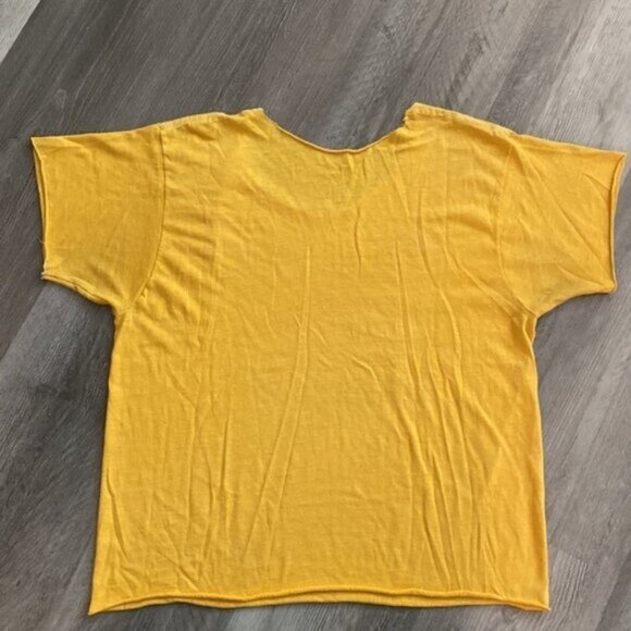 VINTAGE 1983 Rose Bowl T Shirt Womens Medium UCLA vs MICHIGAN CFB Yellow Raw Hem - Picture 2 of 7